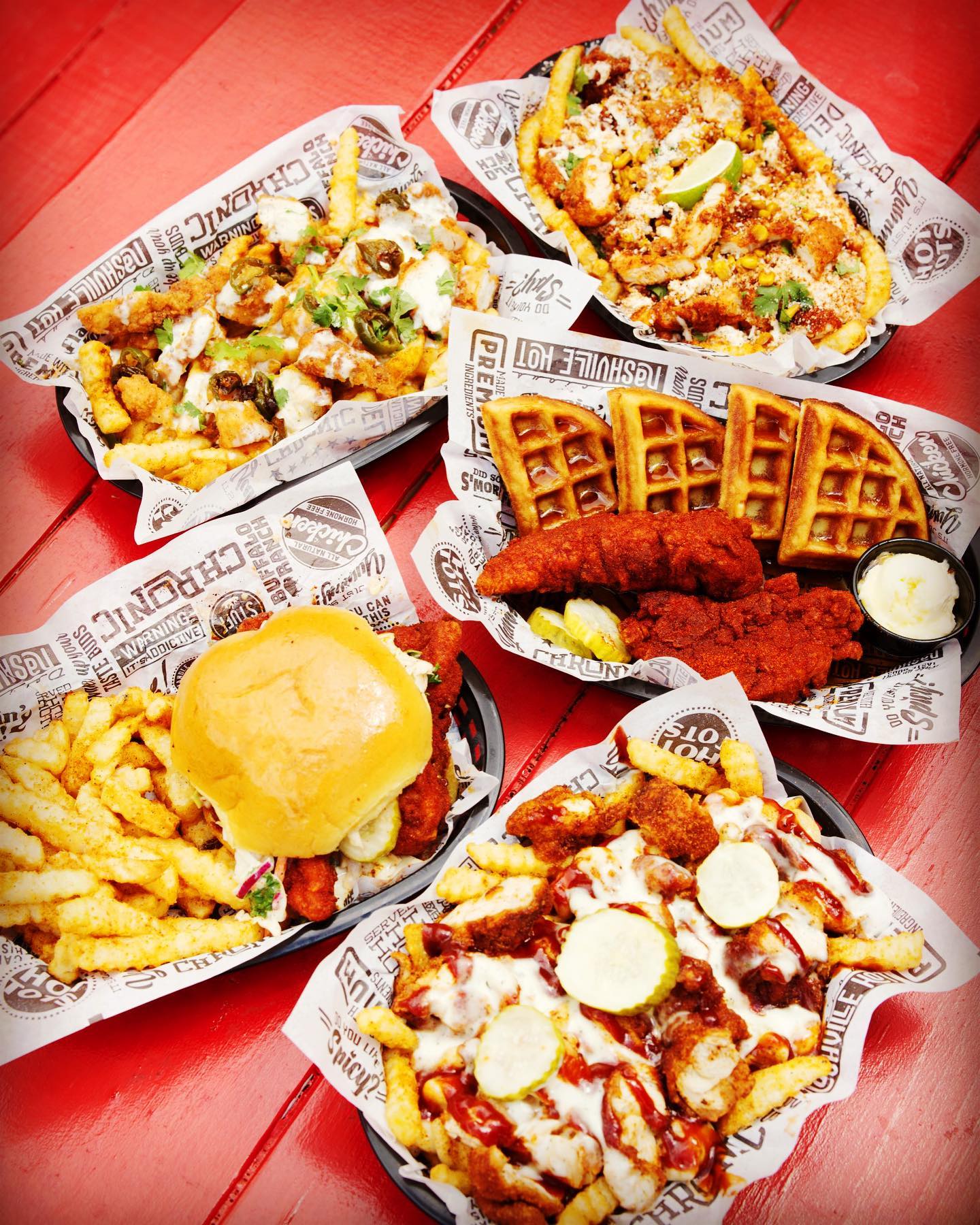 BUMP OF CHICKEN バタフライピンズコンプリートセットとおまけ Urban Bird Hot Chicken Set to Spice Up College Station's Dining